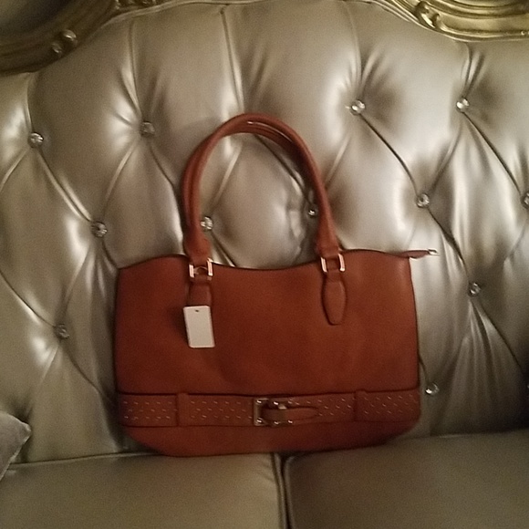 Purses - Picture 6 of 8